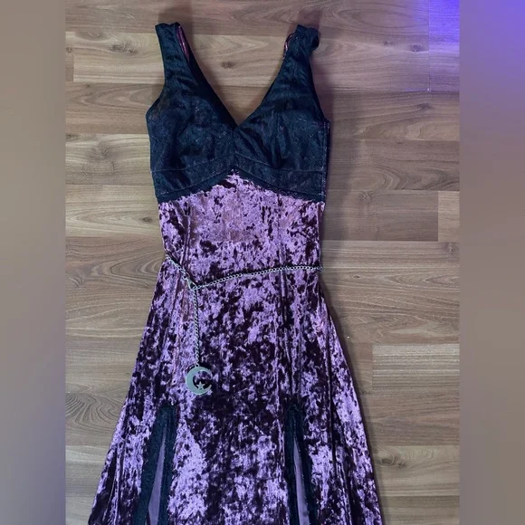 Velvet Burgundy Slit Maxi Dress - Picture 3 of 11